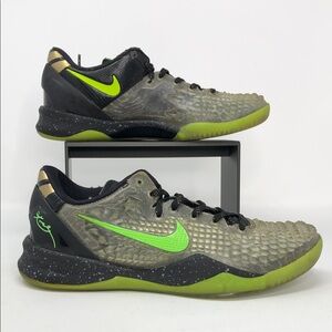 Nike Kobe 8 SS Christmas 639522-001 Men’s Basketball Shoes - Size 8.5